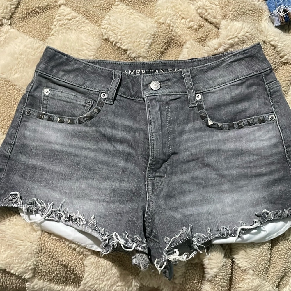 American Eagle stud shorts